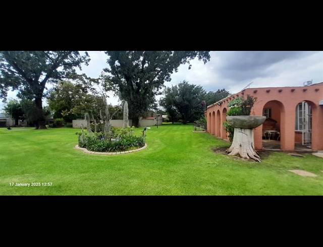 FARM FOR SALE IN RISPARK